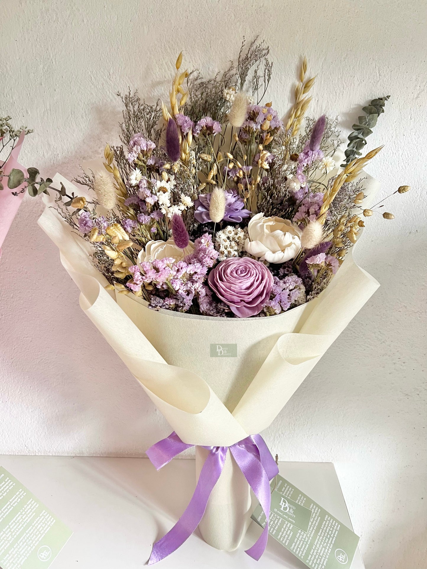 VIONNA BOUQUET/DRIED FLOWER BOUQUET
