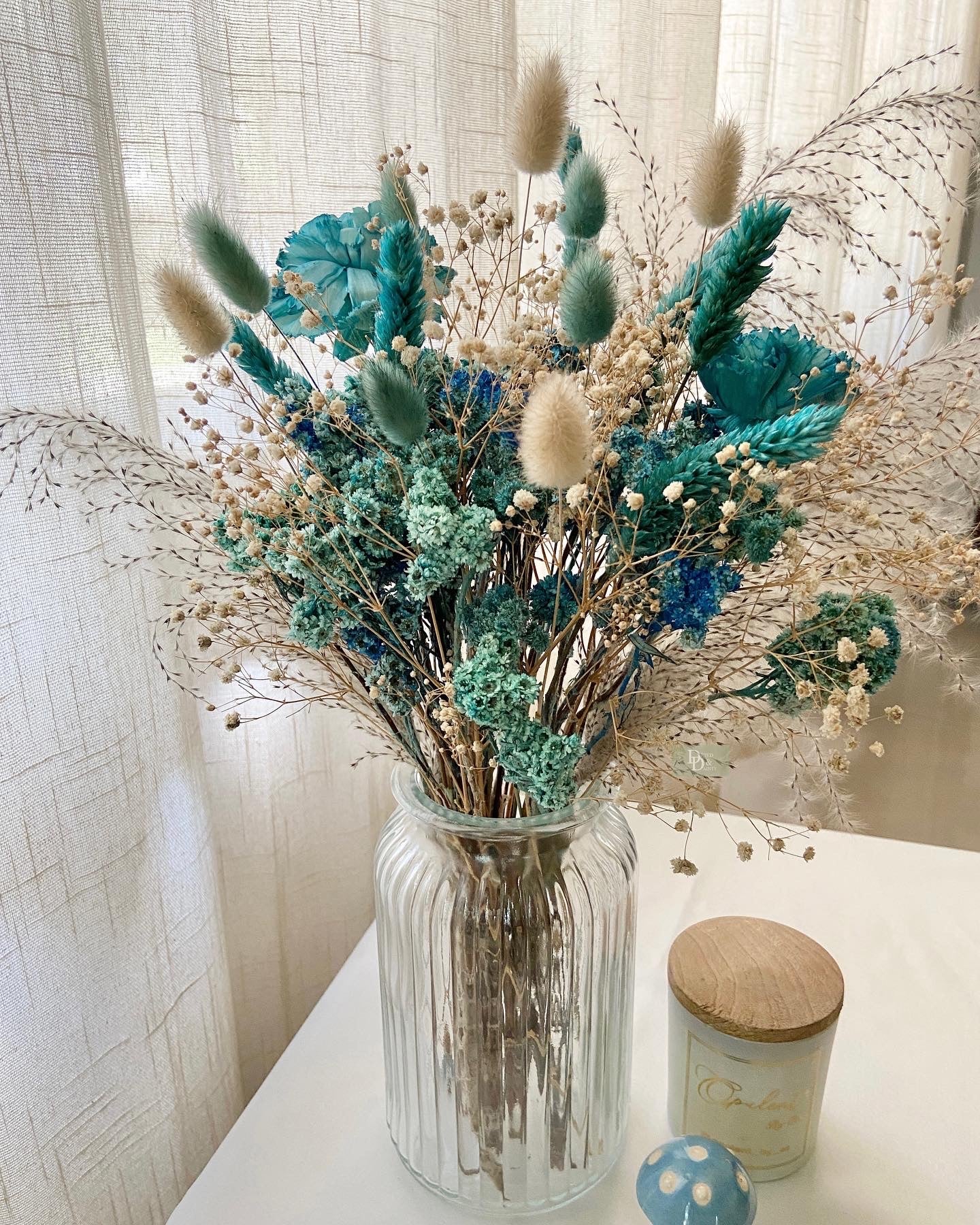 TURQUOISE BOUQUET
