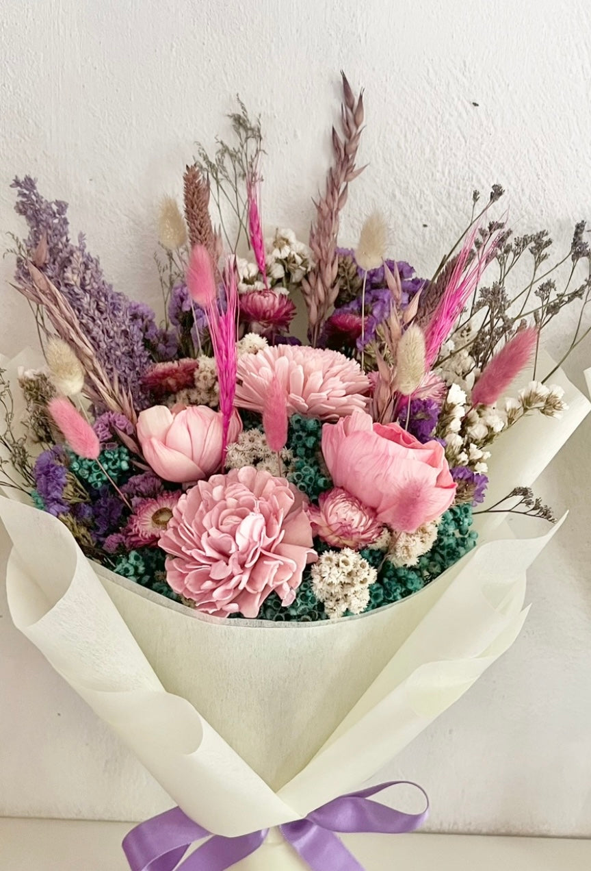 GRADIENT BOUQUET|Dry flower bouquet |gift bouquet