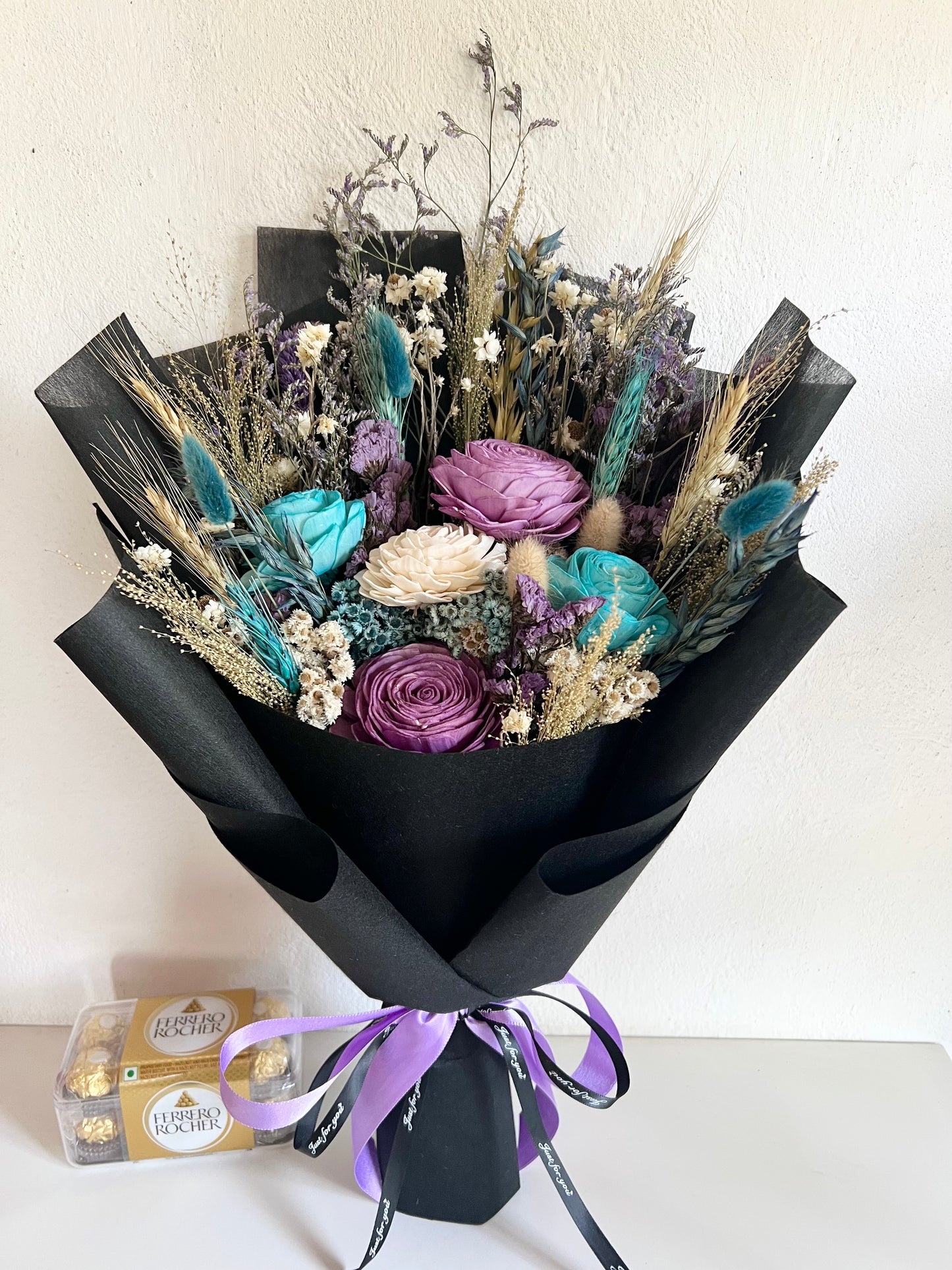 BOYFRIEND’S BOUQUET