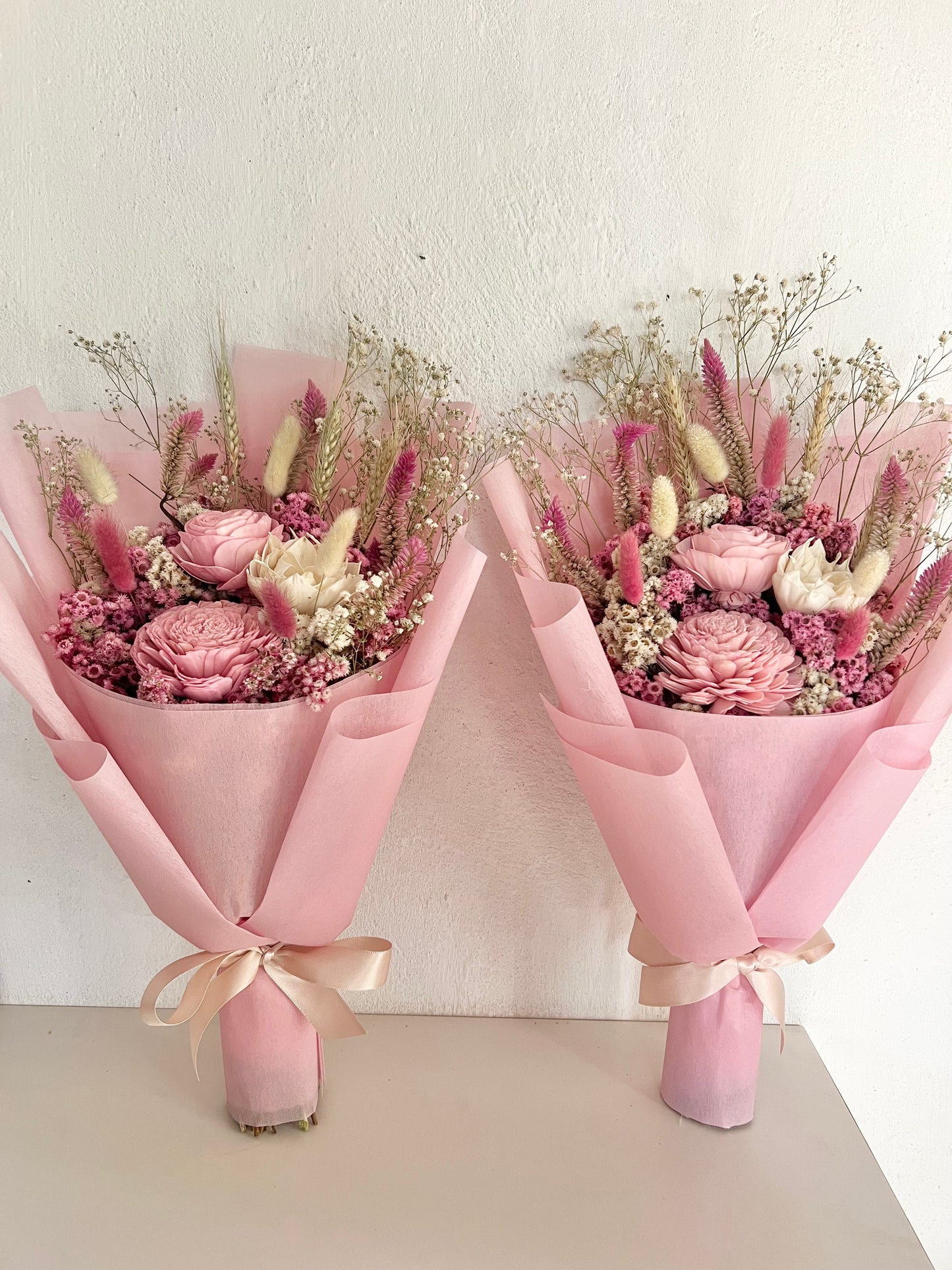 PINK MIDI BOUQUET