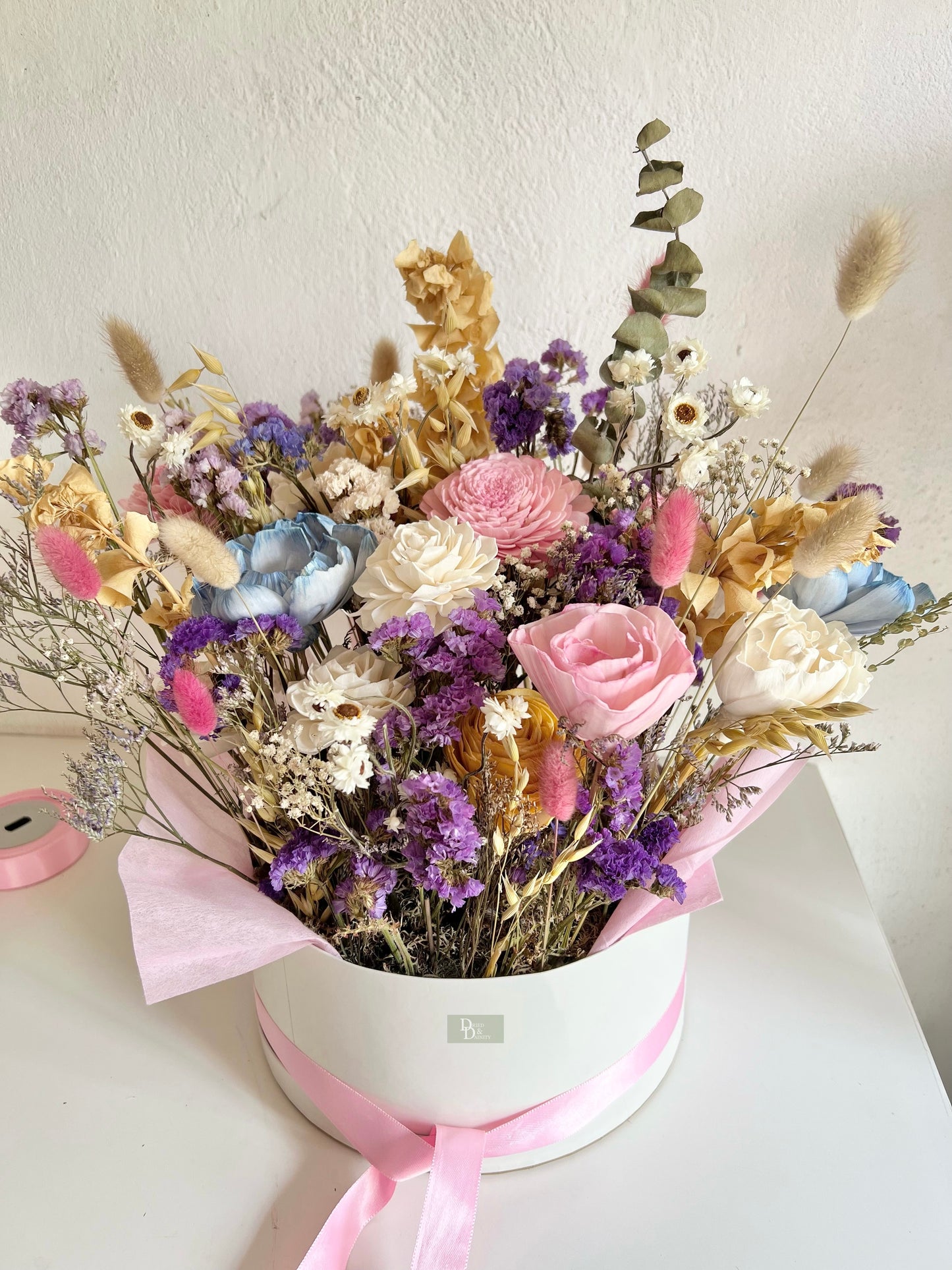 LUXE DRIED FLORAL BOX/ASSORTED DRIED FLOWER BOX