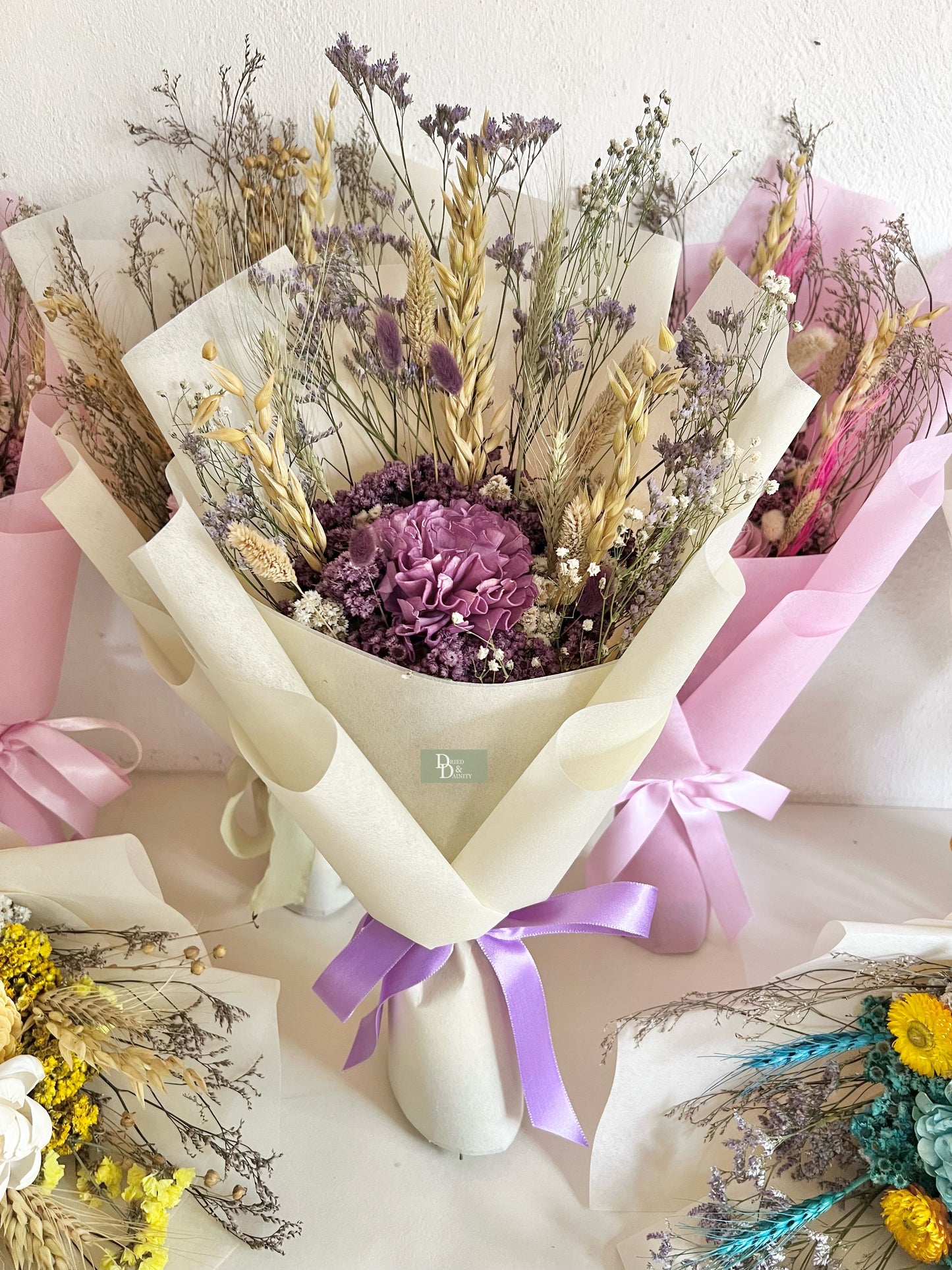 VIOLET MIDI BOUQUET