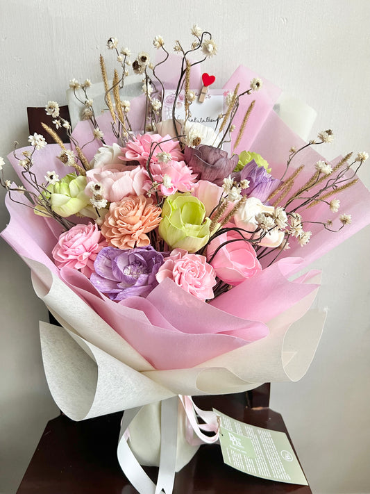XL PASTEL BLOOMING BOUQUET