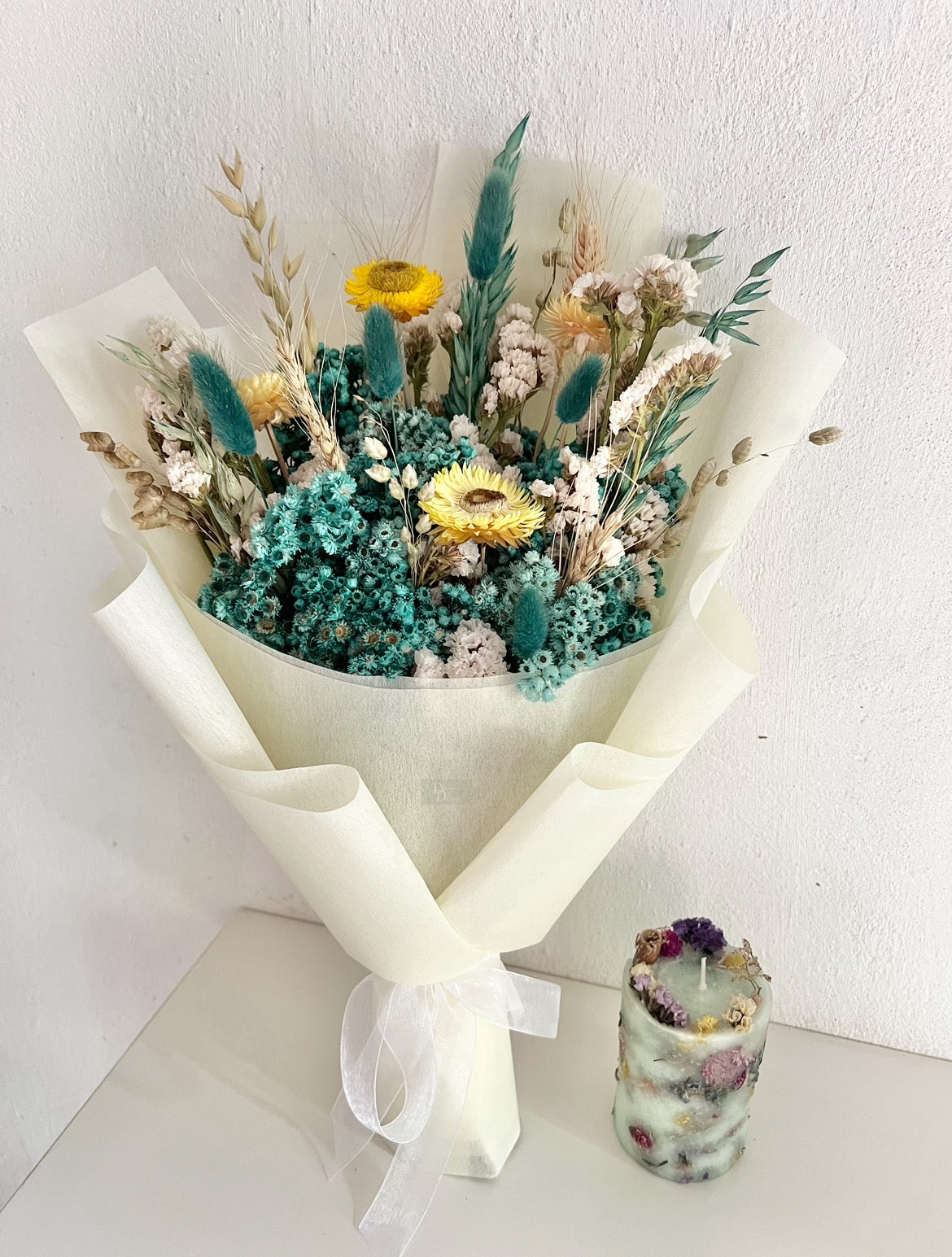 TEAL BOUQUET