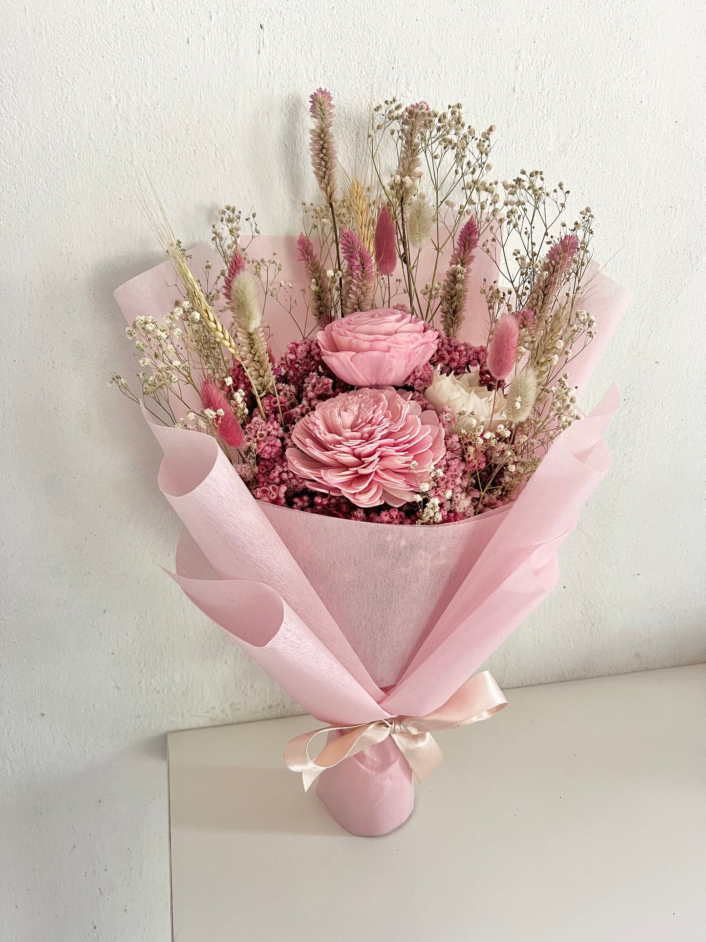 PINK MIDI BOUQUET