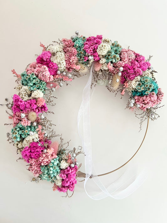 VIBRANT FLORAL WREATH